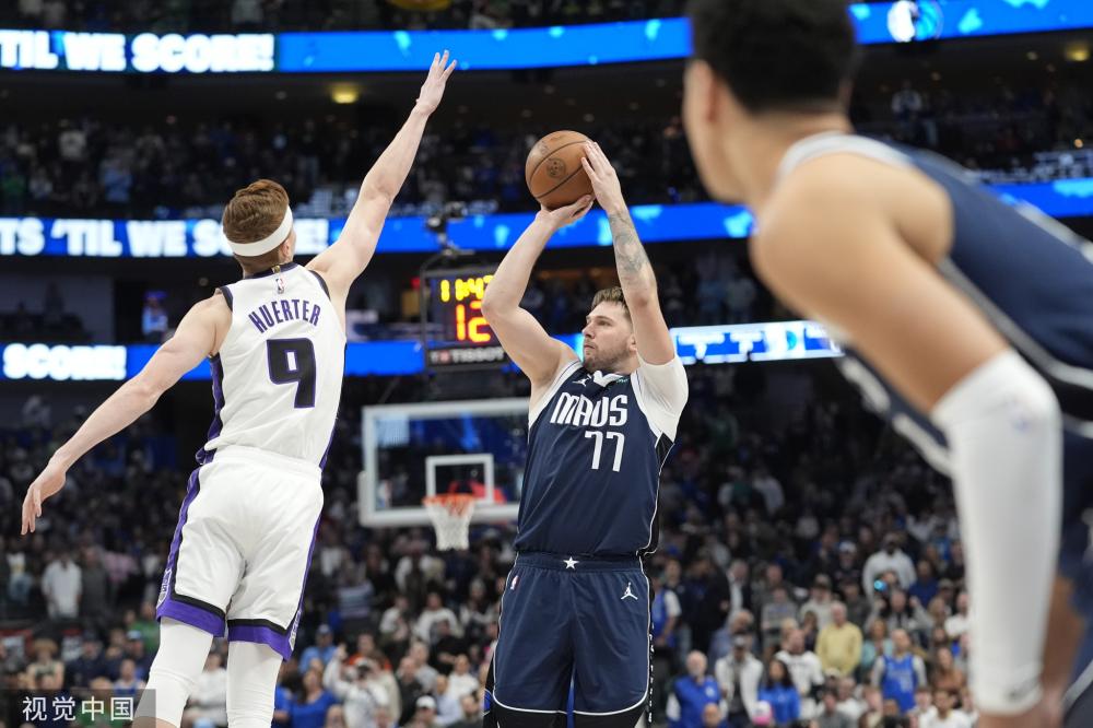 赛场上展现 赛场上展现