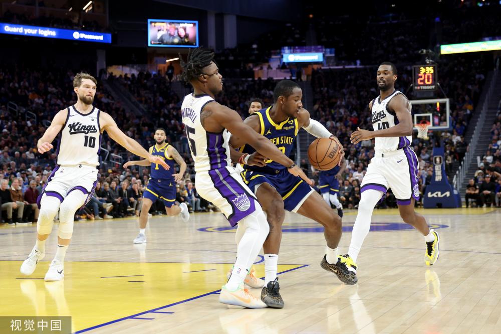 更是对网球 更是对网球