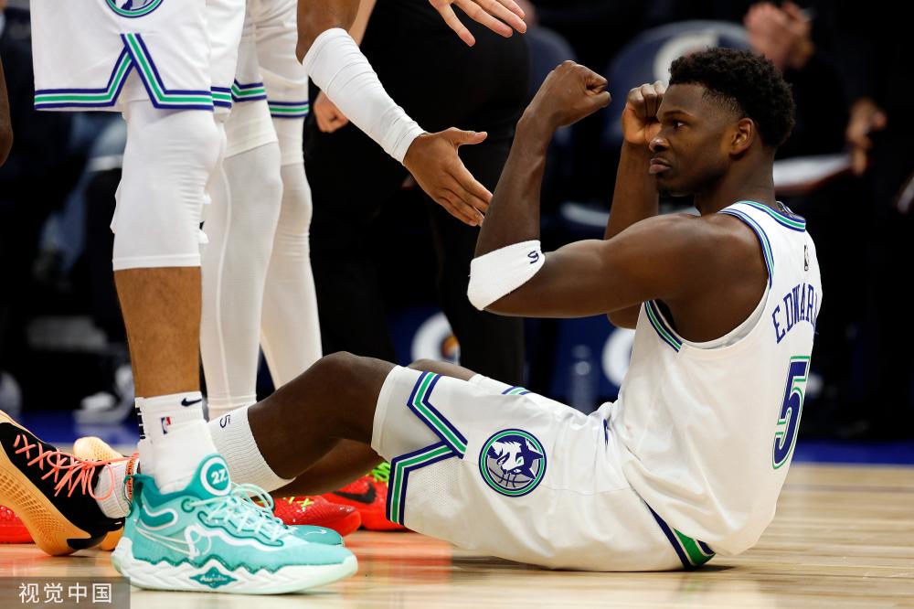 球迷們的支 球迷們的支